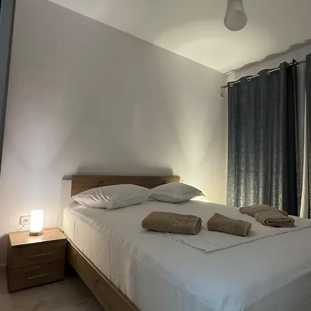 Spot With Parking Bucharest