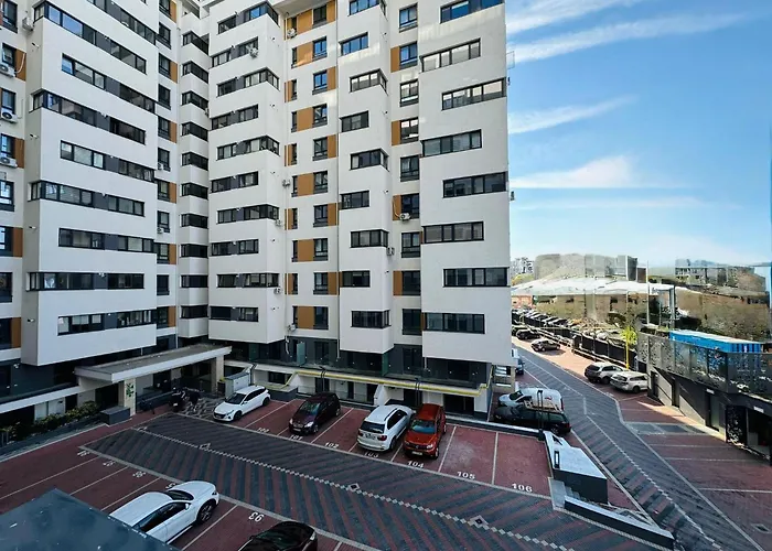 Spot With Parking Lejlighed